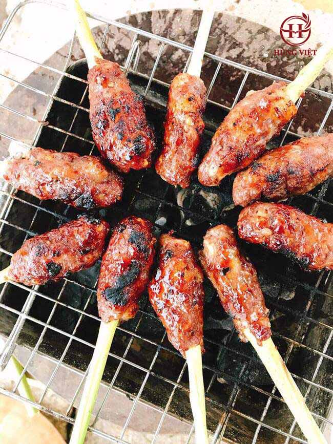 nuong-nem-bang-than-hoa