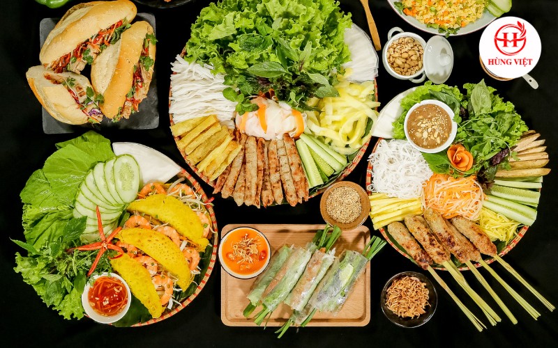 Nem lụi Huế bán kèm với Nem nướng Nha Trang nem-lui-hue-1