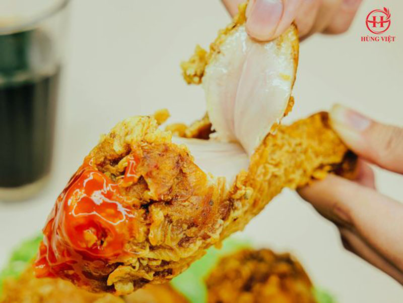 Đùi gà chiên sẵn Hùng Việt1