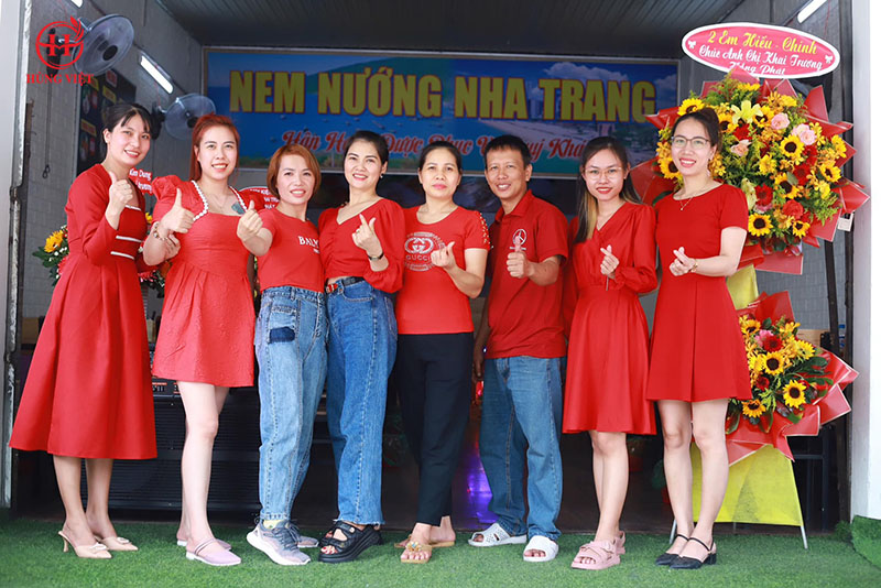 khai trương đại lý Hùng Việt3