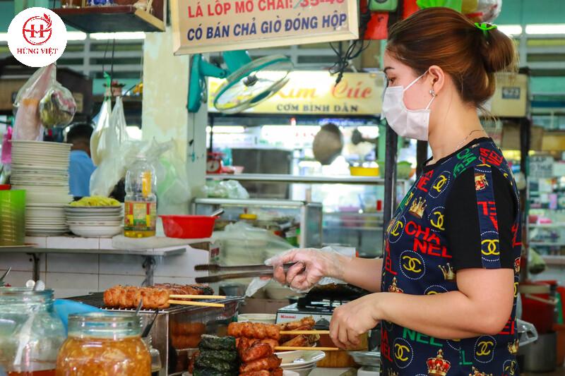 Món ăn phù hợp với nhu cầu khách hàng sẽ khiến quán dễ dàng đạt doanh thu cao