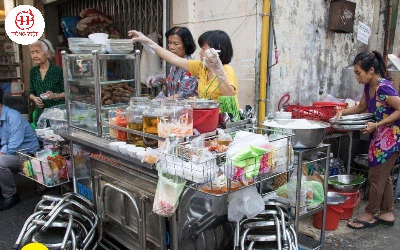 Cân nhắc chi phí mua bàn ghế, nguyên liệu