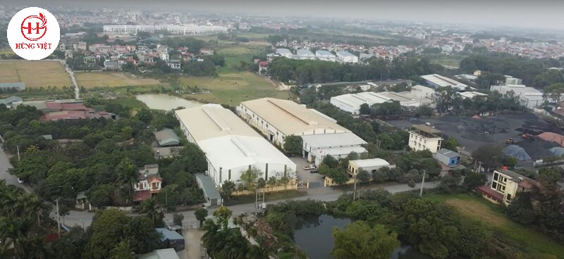 Nhà máy sản xuất Hùng Việt với quy mô lớn và hiện đại bảo đảm chất lượng và số lượng cho mỗi đơn hàng