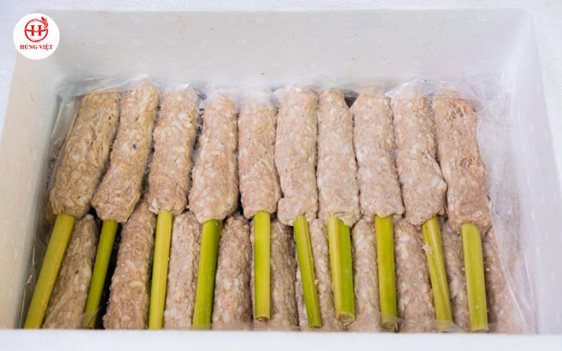 nem-lui-boc-sa-hung-viet-song