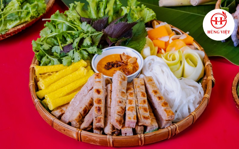 nem-nuong-hung-viet-vi-tom-sa-3 (1)