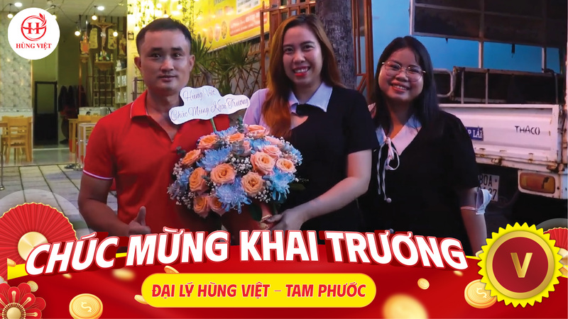 Tưng bừng khai trương đại lý Nem nướng Nha Trang Hùng Việt