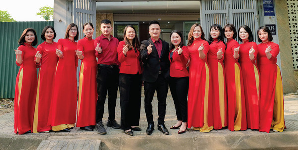 Đội ngũ văn phòng