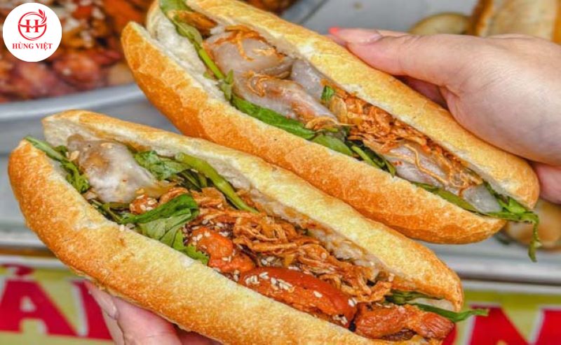 Bánh mì bột lọc lạ miệng