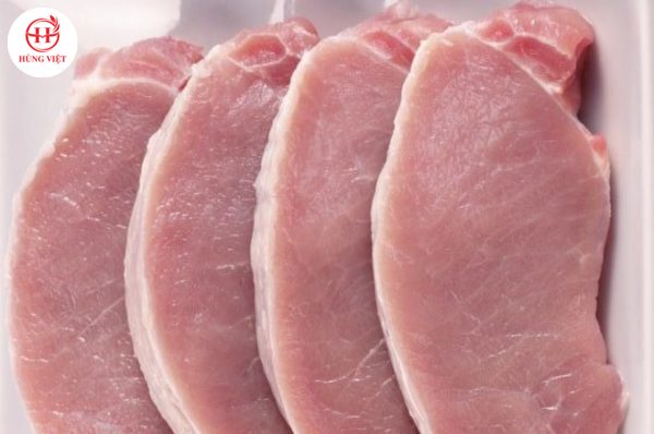 Chọn thịt heo ngon làm nem chua 