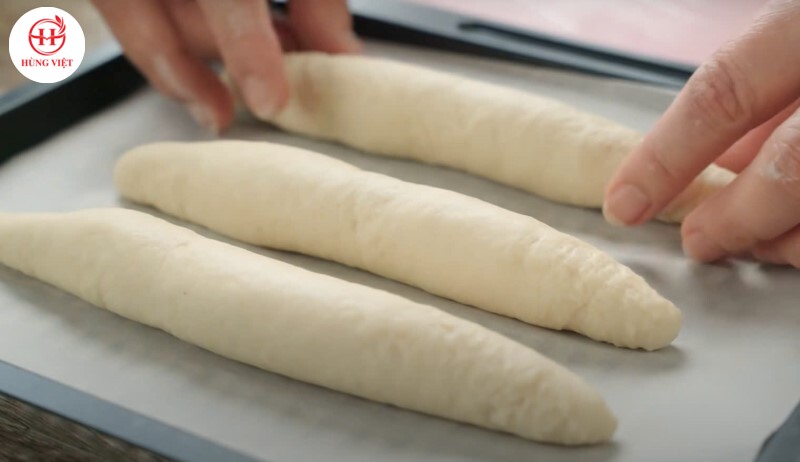 Tạo hình bánh mì