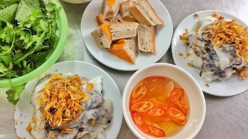 bánh ướt chả mỡ