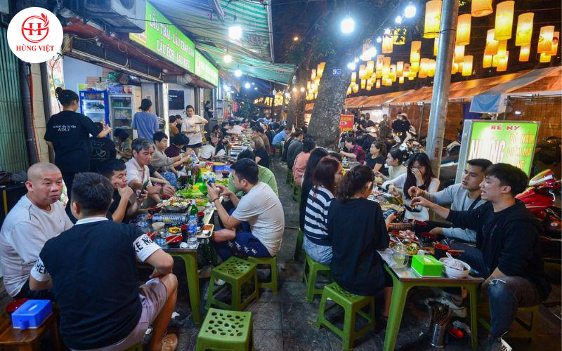 Địa điểm mở quán nhậu phù hợp, thu hút khách hàng.