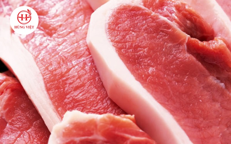 Màu đỏ hồng tự nhiên của thịt lợn tươi ngon