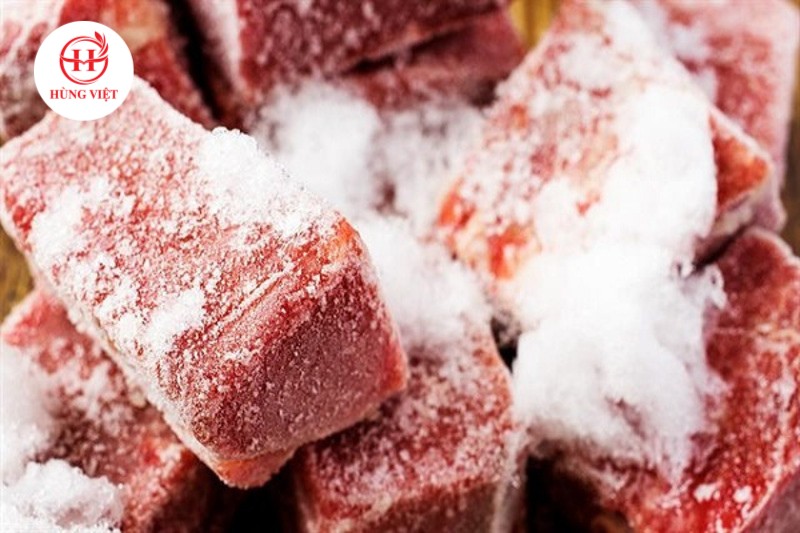 Đông lạnh thịt ngay sau khi nhập về nếu chưa cần dùng