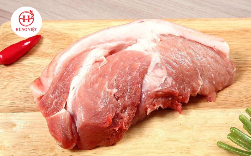 Phần đùi khi nướng lên sẽ không bị khô và rất chắc thịt