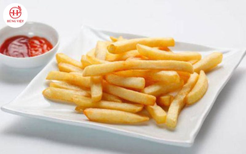 Chiên khoai tây với bơ