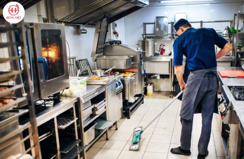 Dọn dẹp bếp cuối ngày đảm bảo vệ sinh 