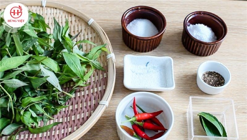Nguyên liệu làm muối ớt rau răm đơn giản