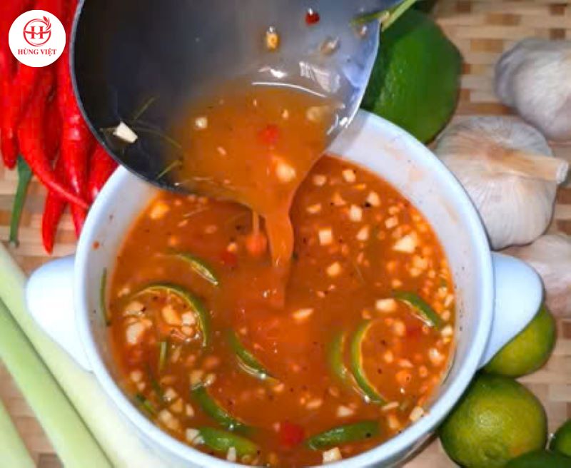 Nước chấm chân gà sả tắc thơm ngon