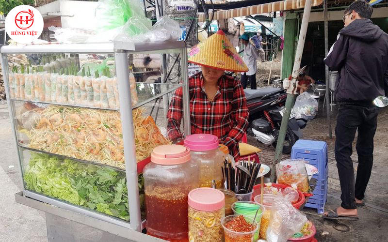 Tùy vào địa điểm kinh doanh, chủ quán có thể đưa ra mức giá phù hợp.