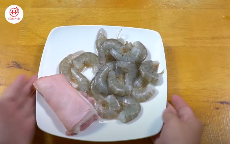 Chuẩn bị lá chuối