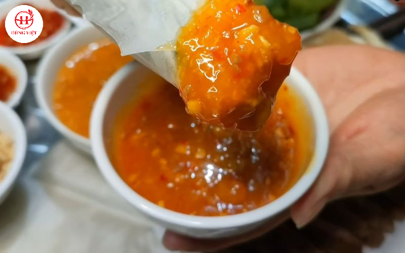 Nước chấm nem lụi Huế