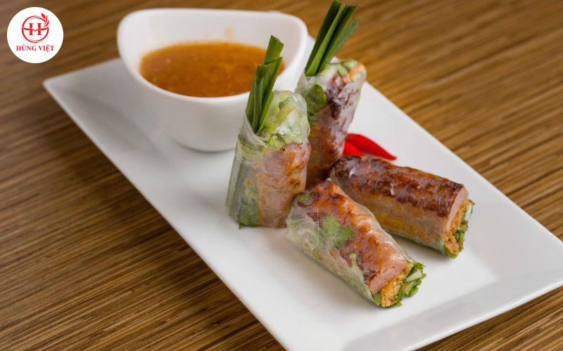 Hình thức món ăn đẹp mắt giúp thu hút khách hàng.