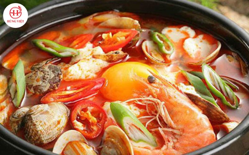 Thả hải sản vào