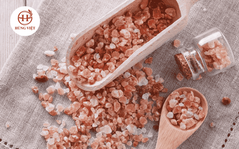 Muối Himalaya từ lâu đã được biết đến với màu hồng đỏ tự nhiên
