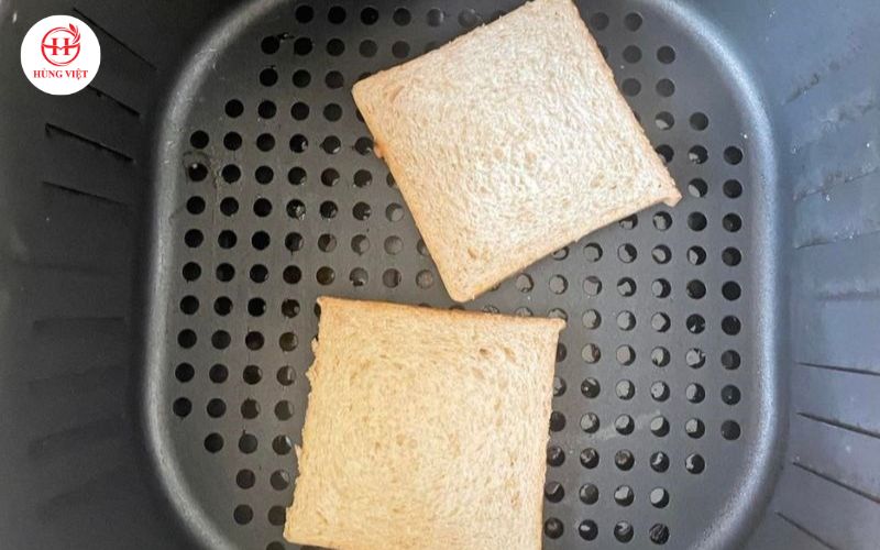Nướng bánh mì sandwich bằng nồi chiên không dầu