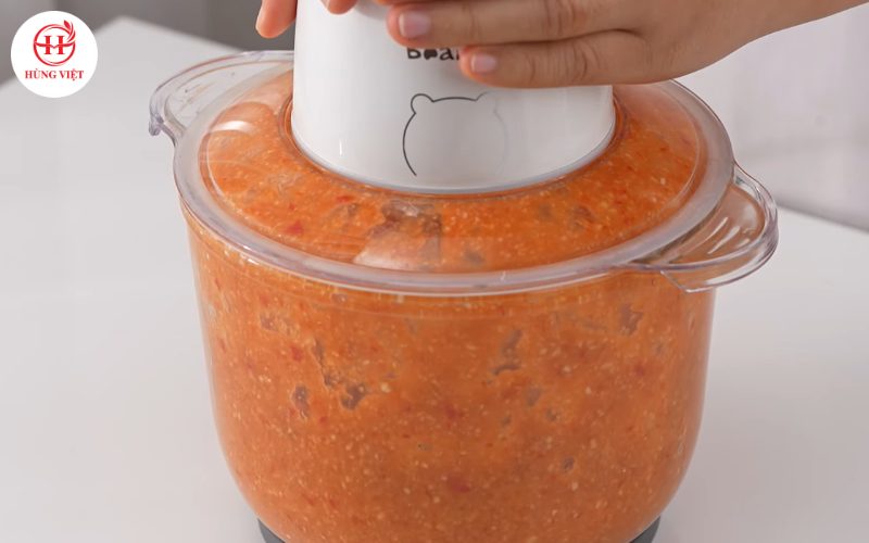 Xay nhuyễn nguyên liệu