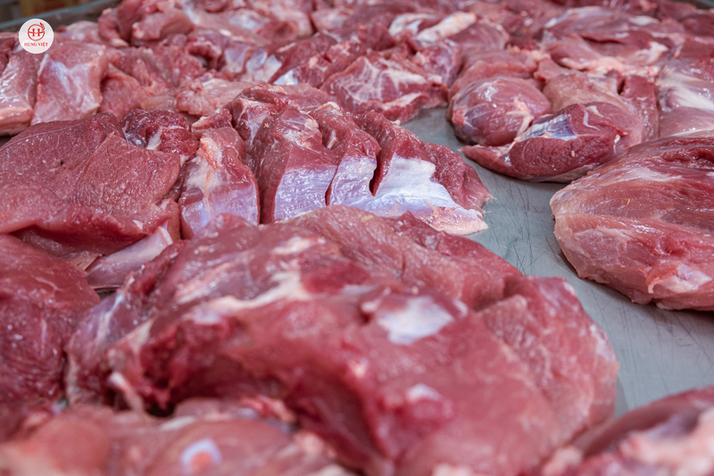 Thịt heo của Hùng Việt luôn được tuyển chọn kỹ càng