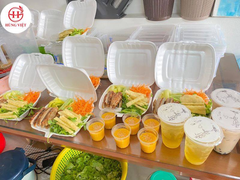 Chọn cách phù hợp để phục vụ khách ở xa