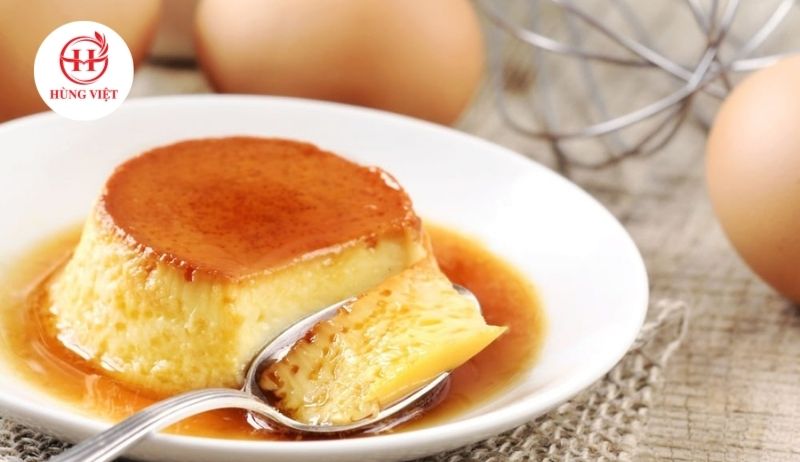 Bánh flan mềm mịn, ngọt thanh khiến thực khách khó lòng từ chối