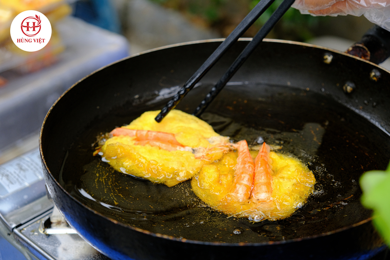 Chiên bánh tôm