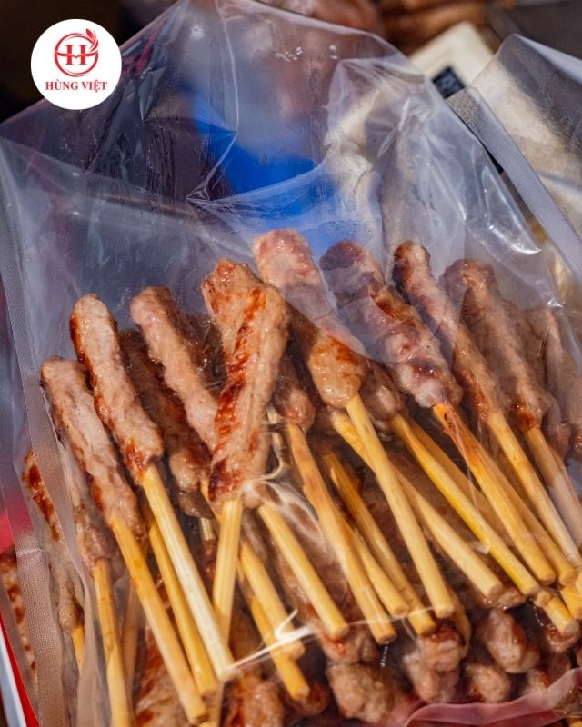 Bảo quản nem gọn gàng và tiện lợi hơn với túi zip hoặc hộp nhựa