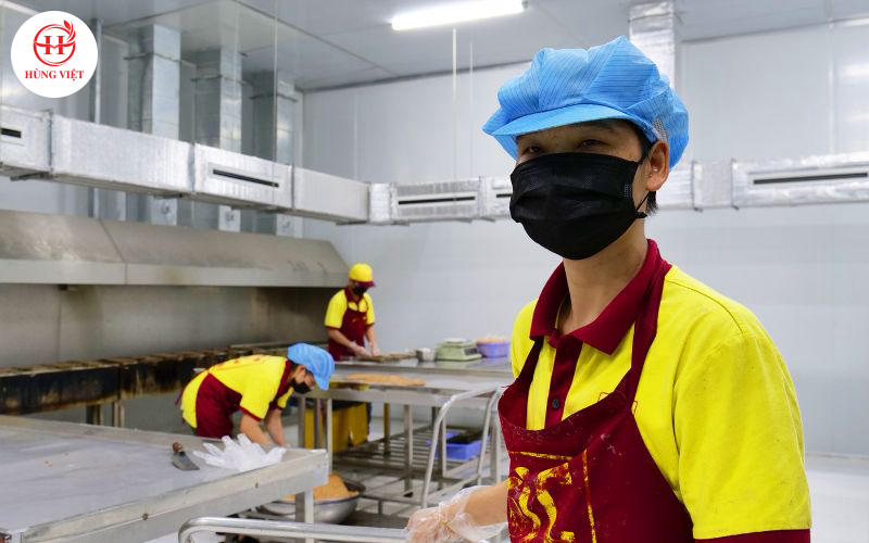 Cân nhắc nhập hàng dựa trên sự uy tín và kinh nghiệm lâu năm trong ngành của đơn vị cung cấp.