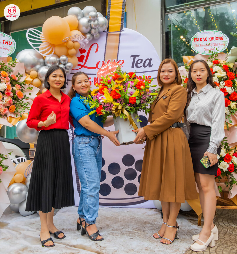 Hùng Việt đã hợp tác với hơn 10,000 chủ quán toàn quốc