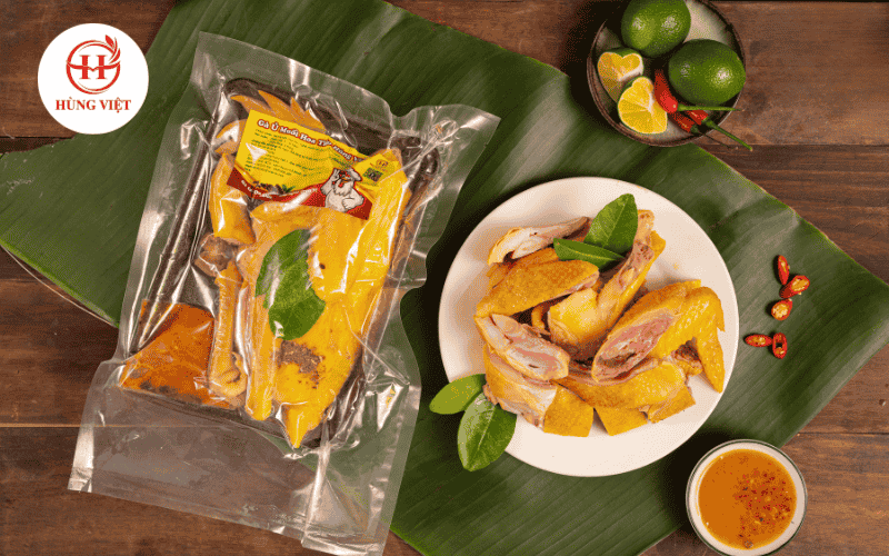 Hình ảnh thực tế gà ủ muối thơm ngon, hấp dẫn