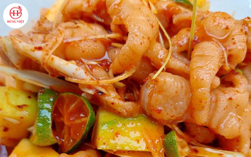 Chân gà sốt Thái có hương vị lôi cuốn khó cưỡng. 