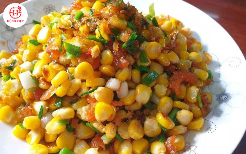 Bắp xào bắt mắt - món ăn có nguyên liệu đơn giản nhưng lại vô cùng hấp dẫn.