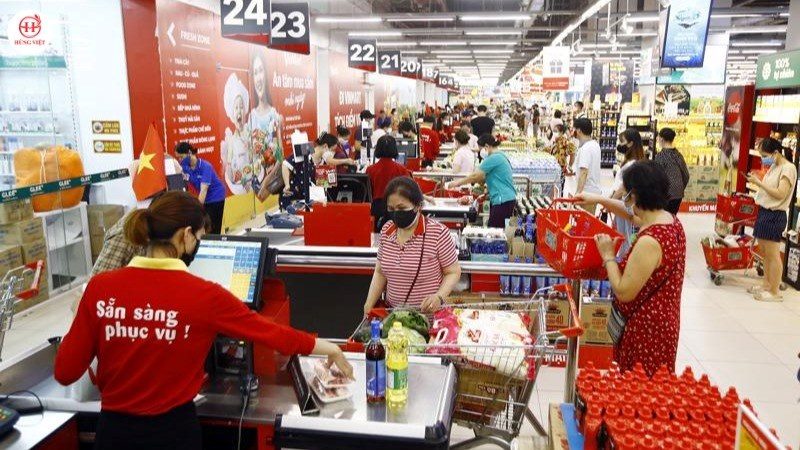 Tệp khách hàng của siêu thị bán lẻ lớn và đa dạng