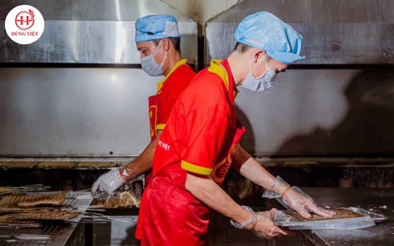 Hùng Việt Foods sở hữu quy trình sản xuất sạch sẽ, khép kín.