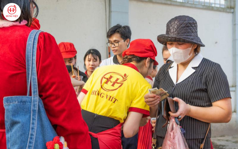 Các chủ quán nên lựa chọn món ăn vặt theo xu hướng thị trường.