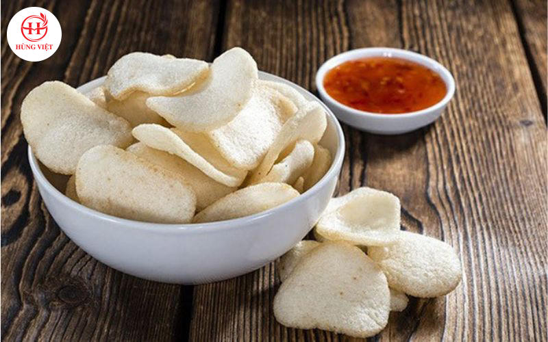 Phồng tôm là món nhậu có cách chế biến vô cùng đơn giản. 