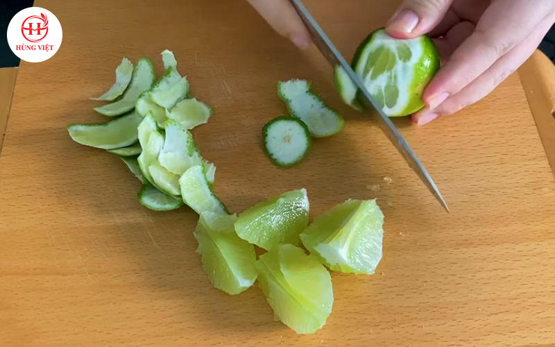 Sơ chế chanh không hạt.