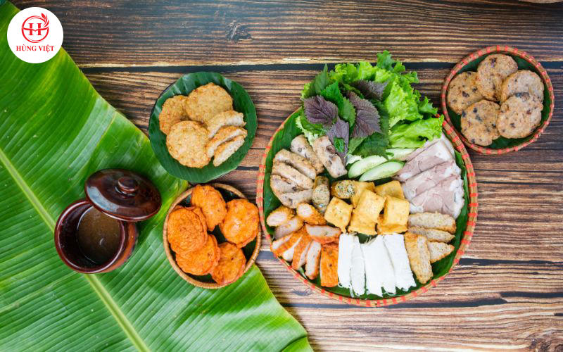 Chả xuất hiện trong nhiều món ăn truyền thống của người Việt