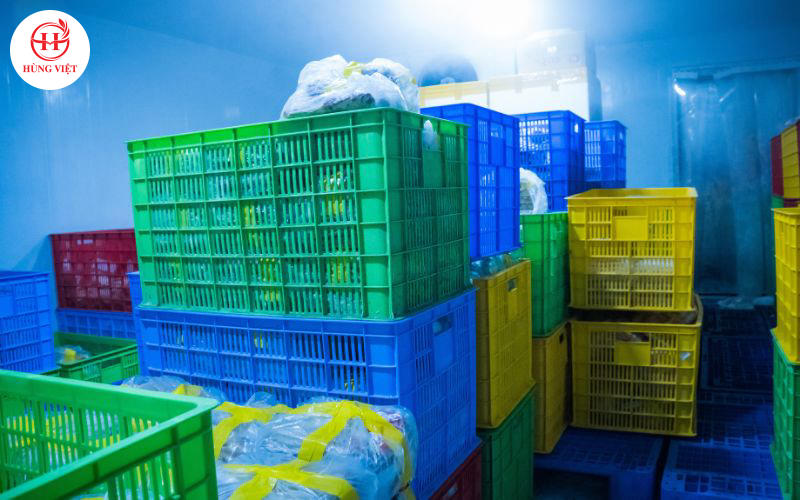 Anh chị chủ quán có thể đến các tổng kho của Hùng Việt để được tư vấn chi tiết về sản phẩm.