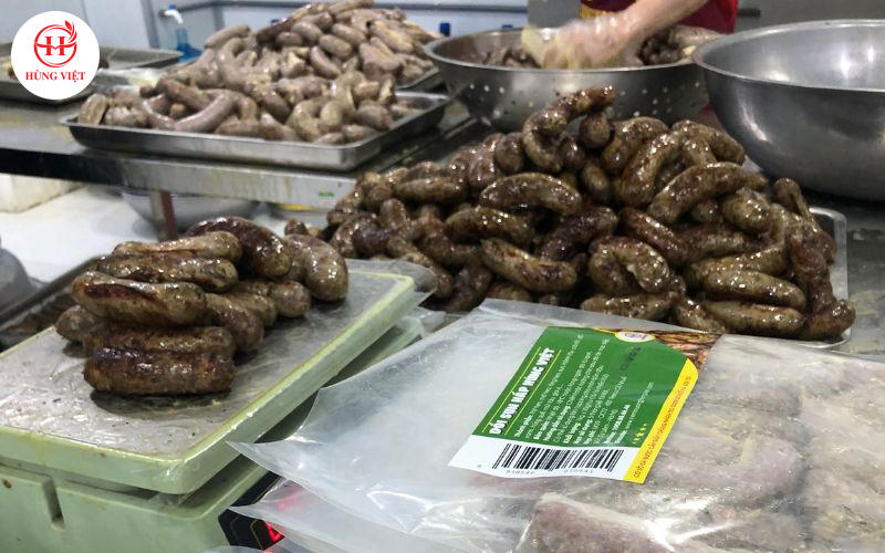 Đóng gói và hút chân không, đảm bảo dồi được bảo quản đúng cách