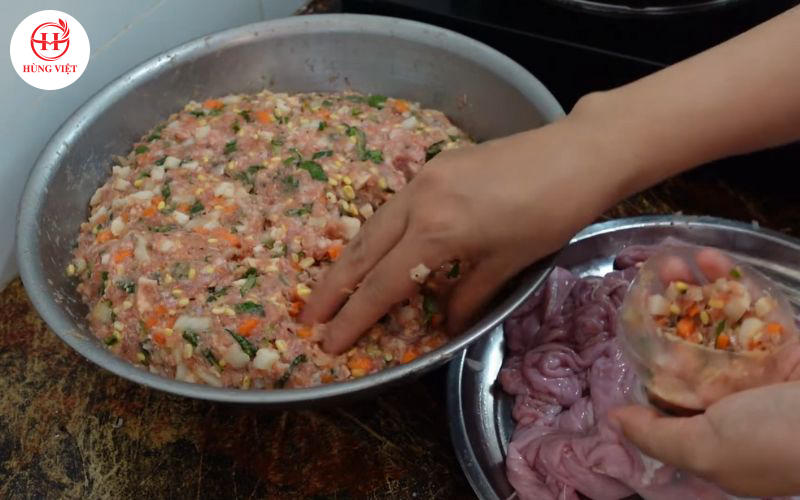 Nhồi nhân vào lòng